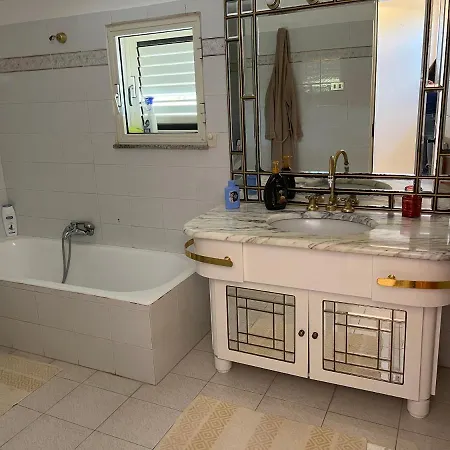 Casa Vacanze M Lägenhet